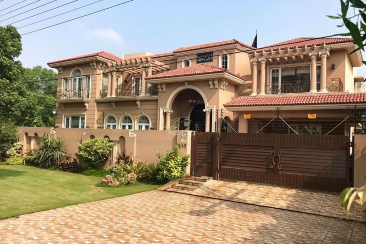 Newly Built Modern Kothi